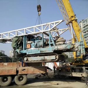 履帶式正循環(huán)鉆機