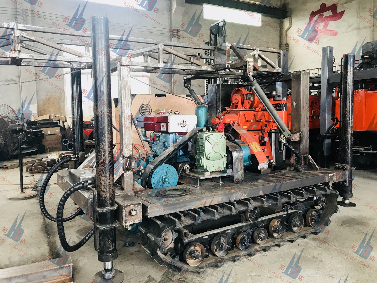 Z-WCSZ200履帶式鉆機(jī) (11).JPG