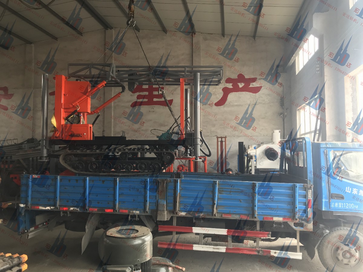 Z-WCSZ200履帶式鉆機 (14).JPG