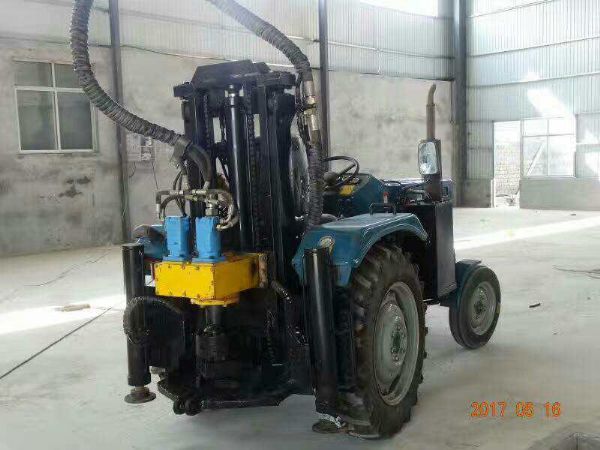 Z-WC180拖拉機(jī)式氣動(dòng)工藝鉆機(jī)