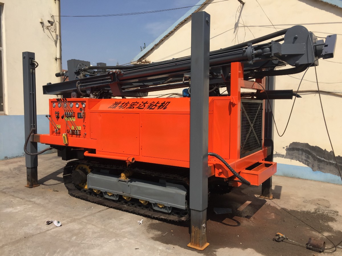 Z-WC400B全液壓履帶氣動(dòng)鉆機(jī) (25).JPG