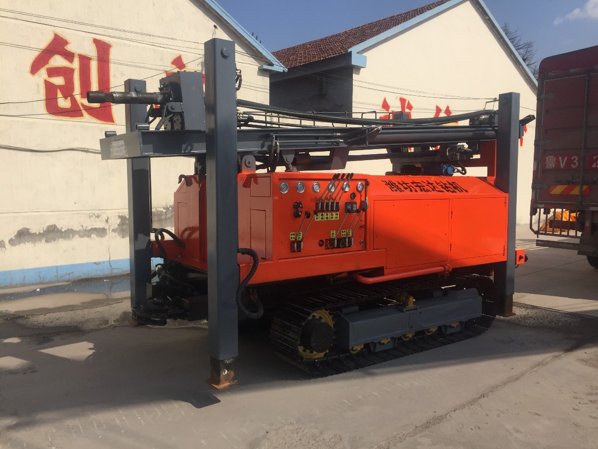 Z-WC400B全液壓履帶氣動(dòng)鉆機(jī) (27).JPG