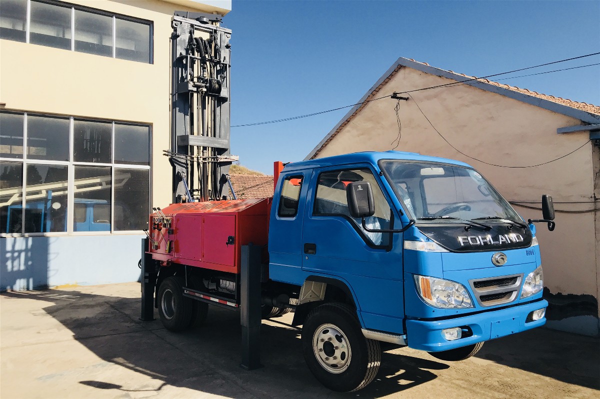 Z-WC400A全液壓車載氣動鉆機 (14).JPG