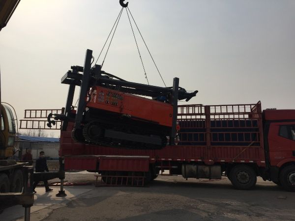 Z-WC400B全液壓履帶氣動鉆機 (50).jpg